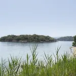 Diamerima 2ari A * Nydri (Lefkada)