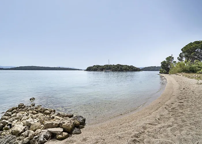 Diamerima 2ari A * Nydri (Lefkada)